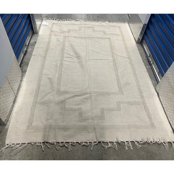 Urban Outfitters Talvi Brushed Rug Tuffed Rug 5 x 7 Brown - Picture 8 of 9